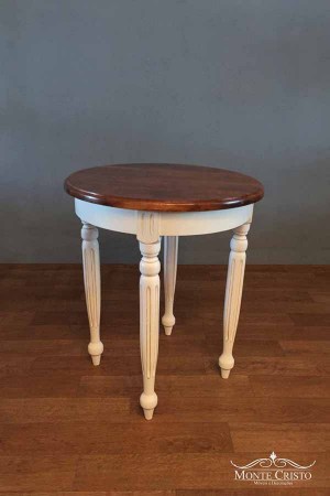 Mesa lateral pé francês base branco provençal, tampo natural e com frisos